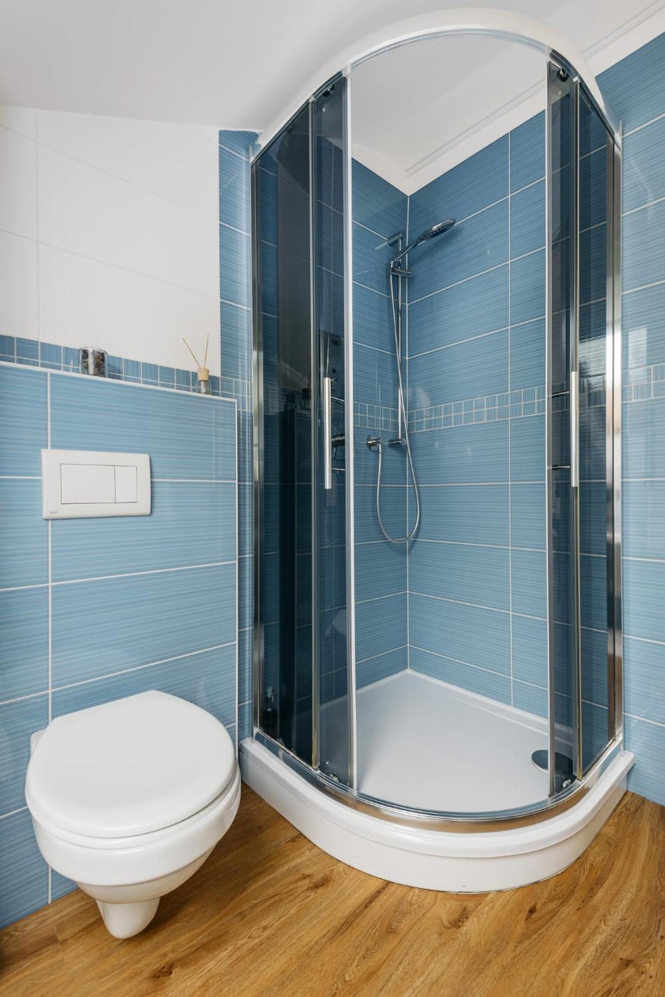 Appartamento Mia Cozy With Castle View, Parking & Ac *
